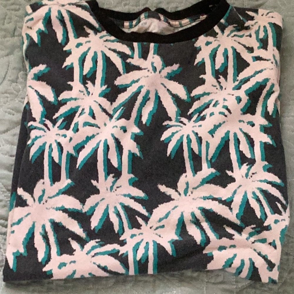 Black palm shirt